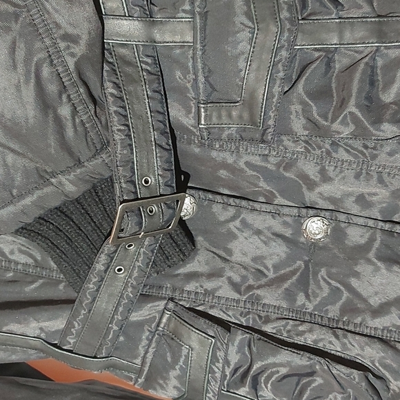 16. DANIER WOMANS WINTER JACKET! - Picture 4 of 11